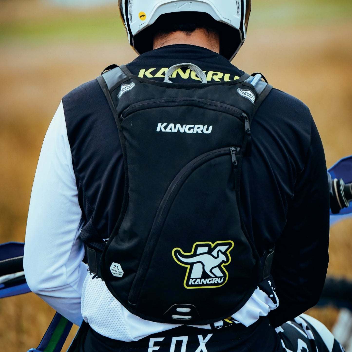 Maleta de Hidratación M Kangru - 2 Litros (Hydration Pack M)