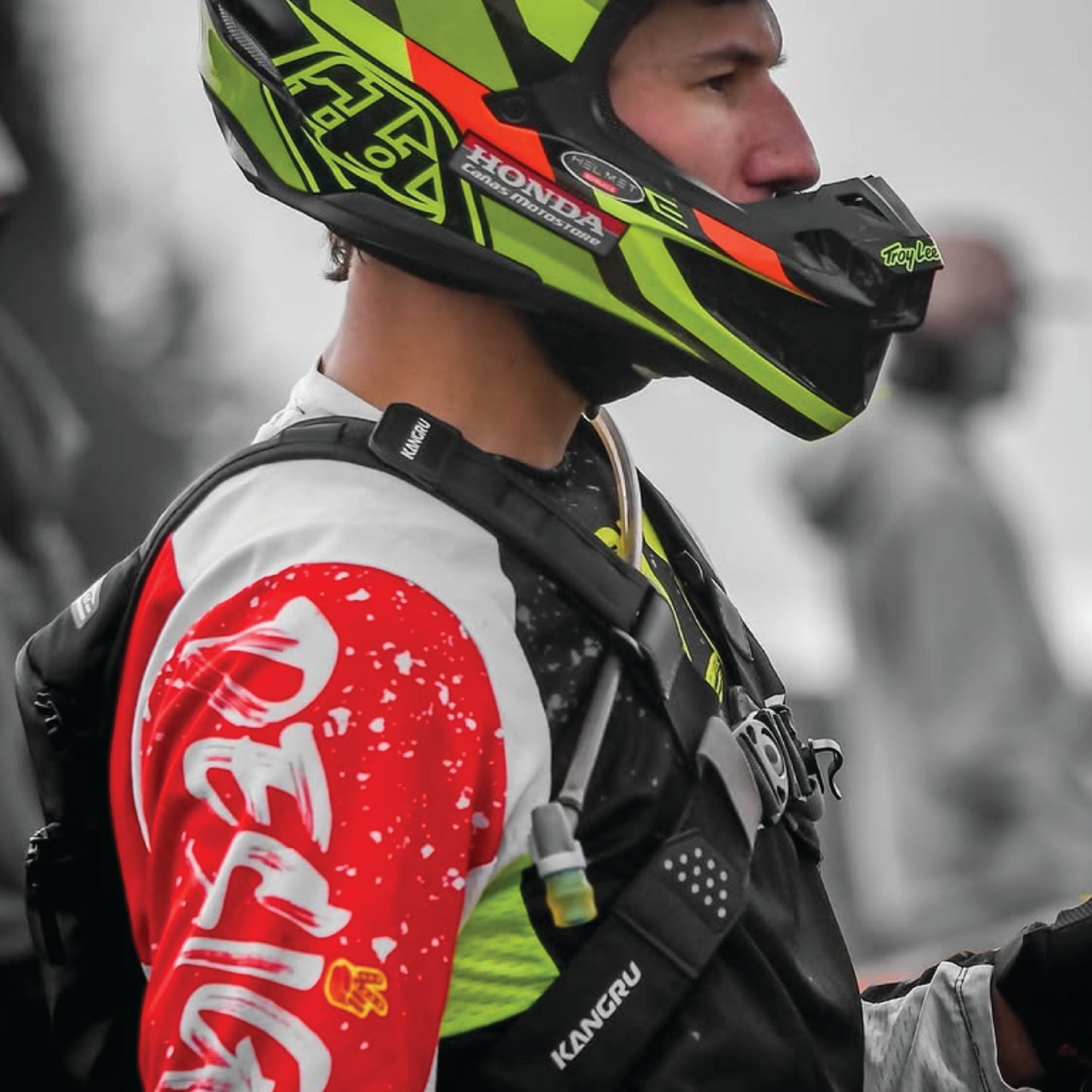 Maleta de Hidratación M Kangru - 2 Litros (Hydration Pack M)